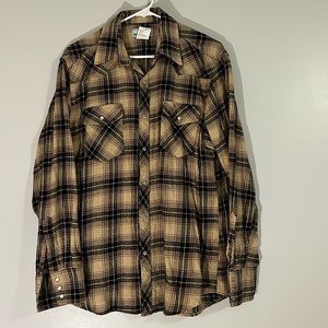 Men’s Wrangler western pearl snap flannel
